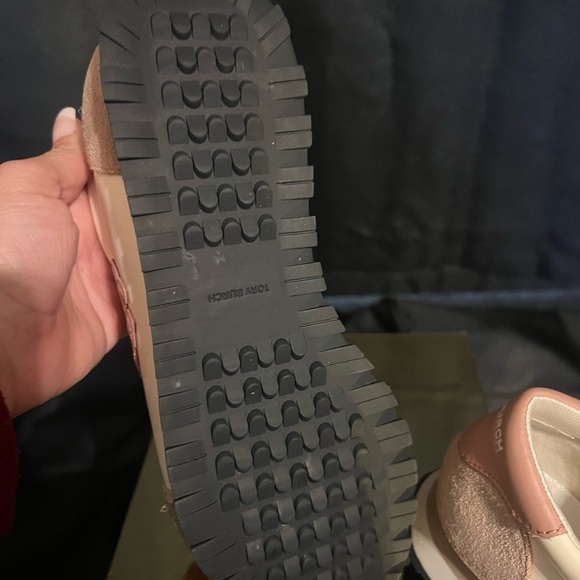 Tory Burch Good Luck Trainer Sneakers in Blush and Cream size 8.5 NEW - Picture 11 of 12